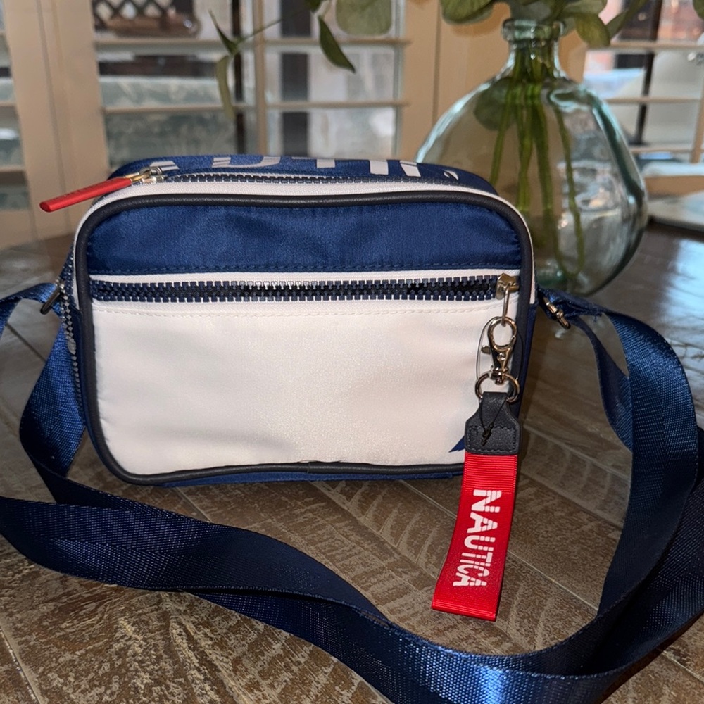 NWT, Nautica camera crossbody bag in navy/ white  nylon.